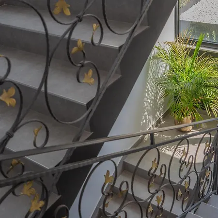 Samstag Parkzone ホテル 4*