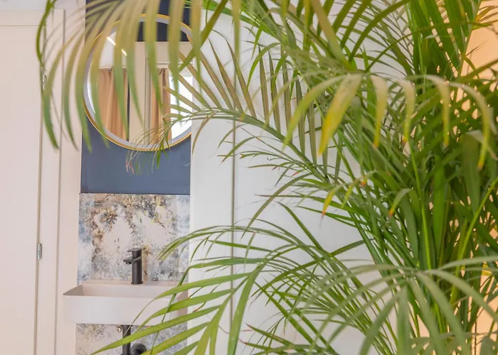 Samstag Parkzone ホテル スプリト