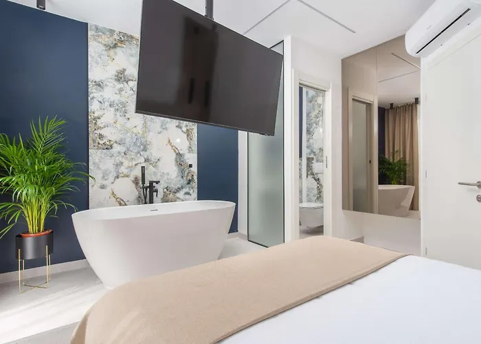 Samstag Parkzone スプリト